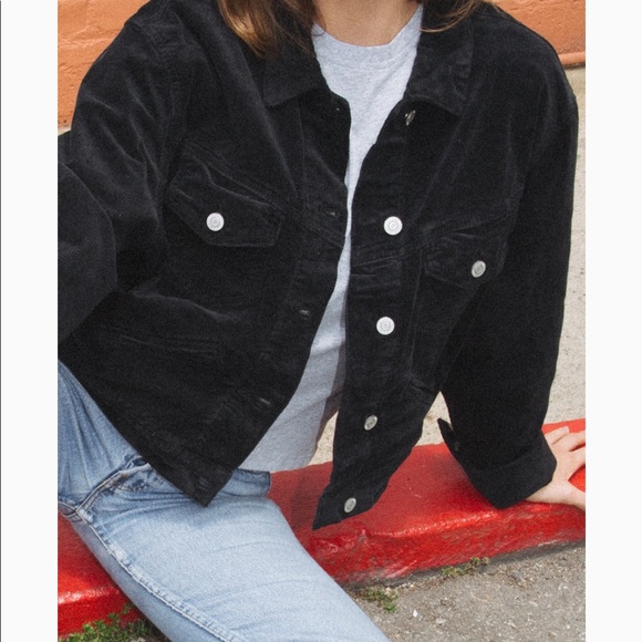 ⭐️HOST PICK⭐️ Brandy Melville Mina Corduroy jacket - Picture 3 of 8